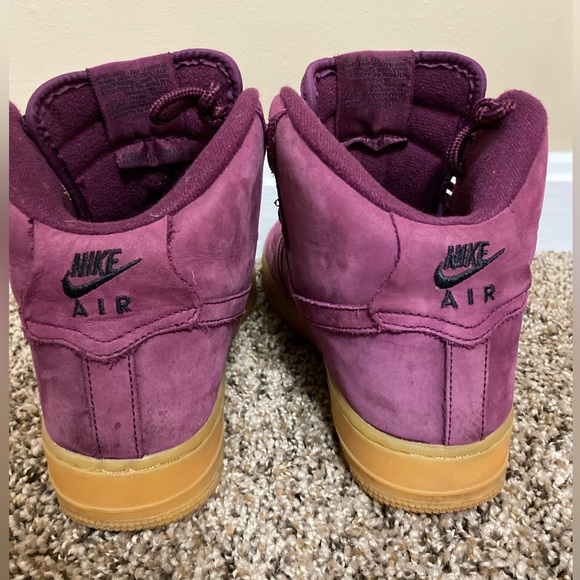 Nike size 7 - Picture 3 of 4